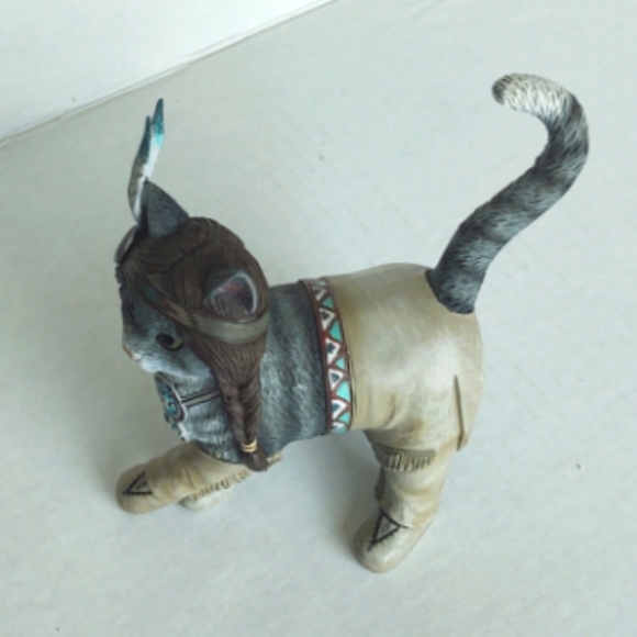 Hamilton Collection Running Purr Feathers 'N Fur Kittens figurine - Picture 6 of 8